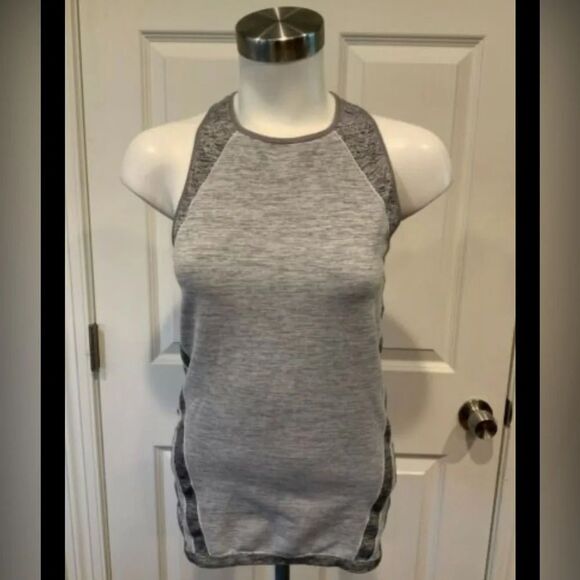 Athleta Agile Colorblock Tank Size Large - Picture 1 of 6